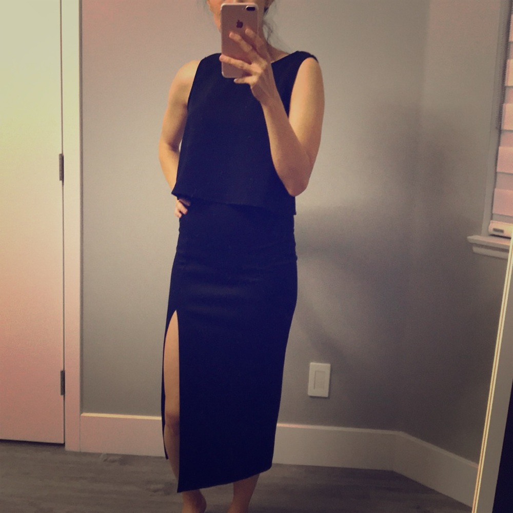 High waisted long skirt